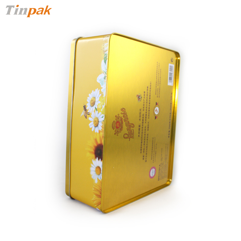 Food packaging tin with PVC window