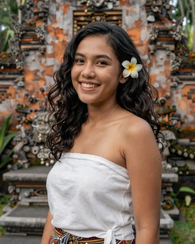 Putri, 27 - Bali, Indonesia profile on Tinpak Asians