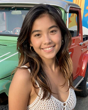Denise, 23 - Iloilo City, Philippines profile on Tinpak Asians